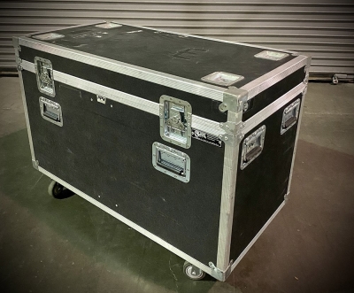 Used Road Case - 26.6" x 22.5" x 44" from Calzone Cases