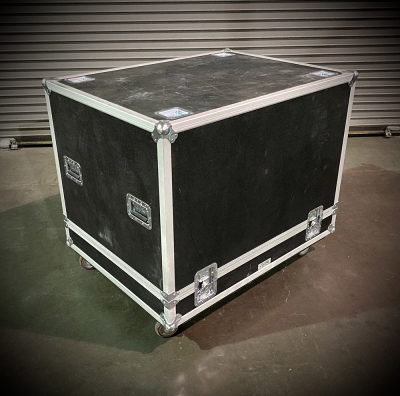 Used Road Case - 33" x 44.5" x 33.5" from Olympic Case