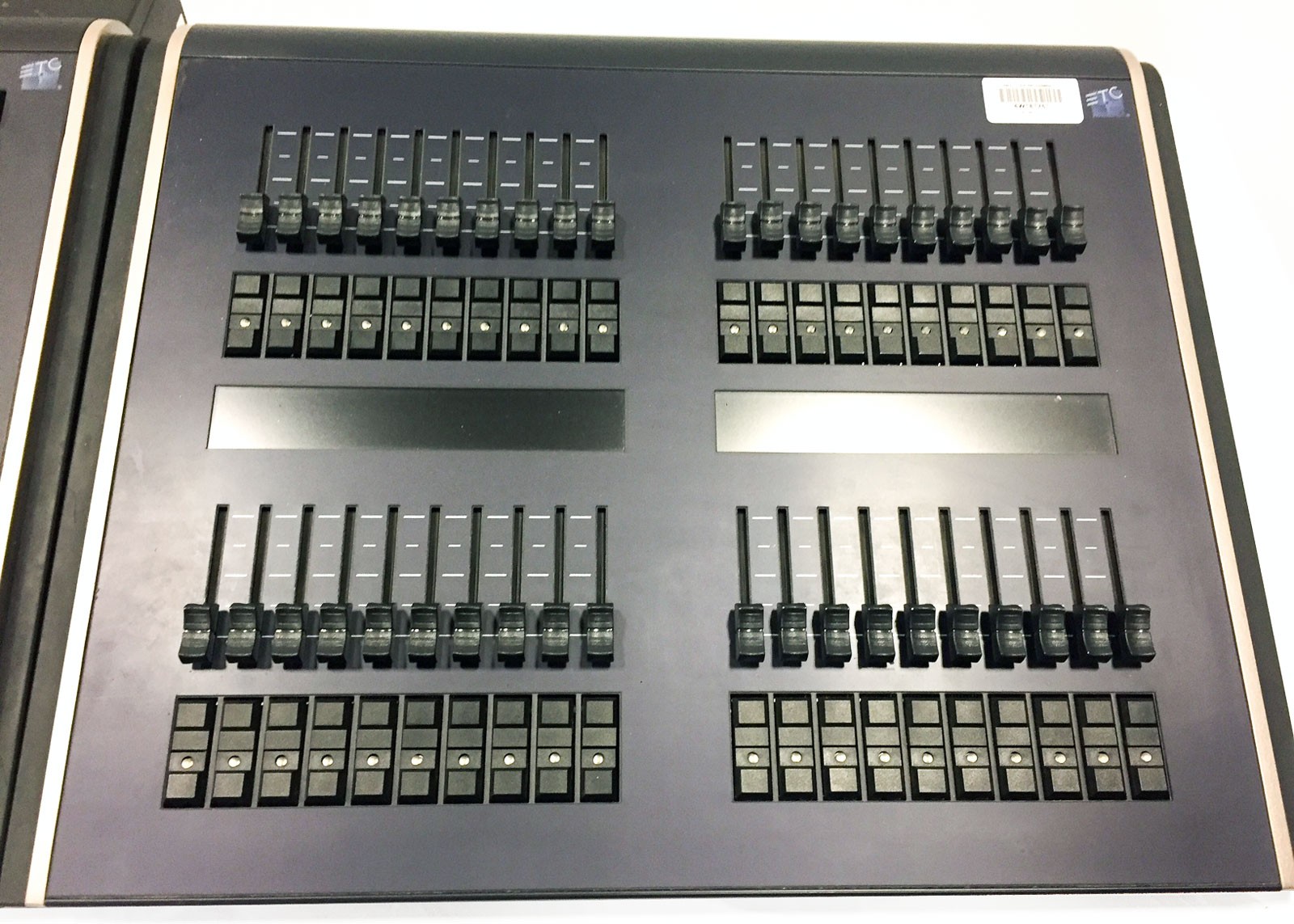 ETC Ion 1000 & 2x20 Fader Wing ETC