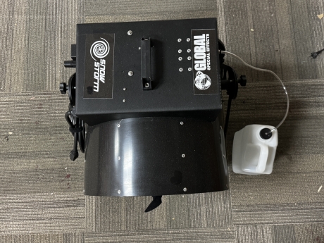Global Special Effects SnowStorm Evaporated Snow Machine