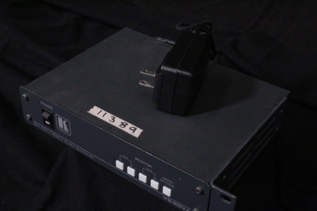 Kramer VS-2DVA Video/Audio Switcher