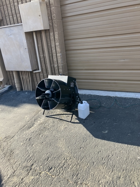 Global Special Effects SnowStorm Evaporated Snow Machine
