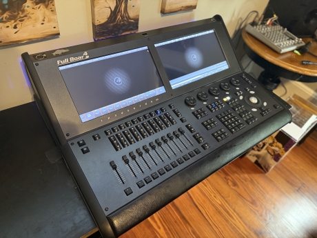 High End Systems Full Boar 4 Console