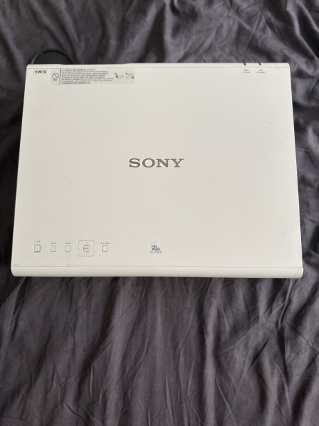 Sony VPL-CH375 WUXGA Projector, 5000 Lumens