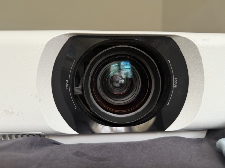 Sony VPL-CH375 WUXGA Projector, 5000 Lumens