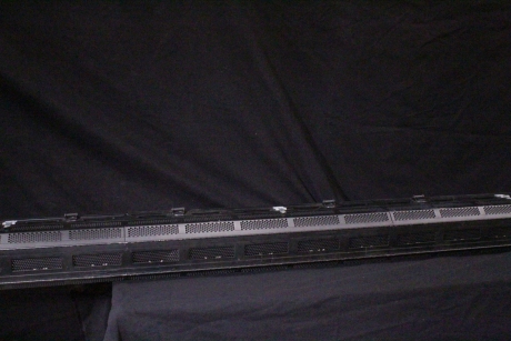 L&E 8' MR-16 Mini Strip