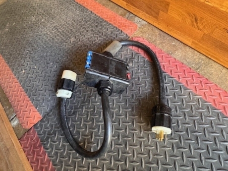 Indu Electric 6-Way Power Distro, L21-30