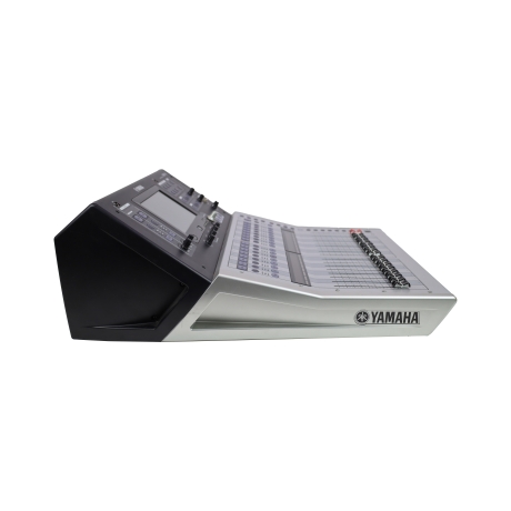 Yamaha TF1 Digital Mixer, 16 Channel