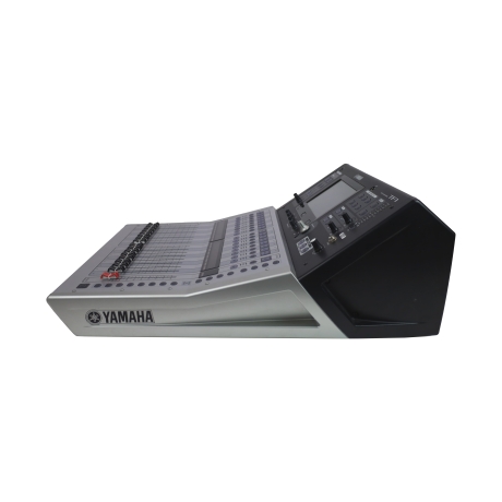 Yamaha TF1 Digital Mixer, 16 Channel