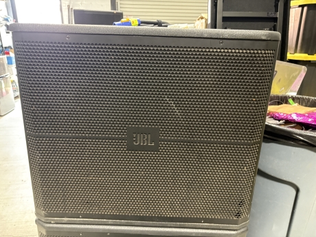JBL VRX918SP High-Power Subwoofer
