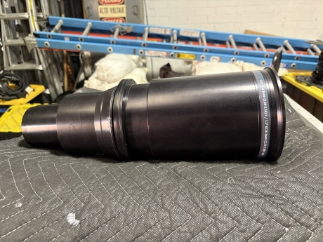 Barco B-lens HB 2.00-3.35:1 Zoom Lens