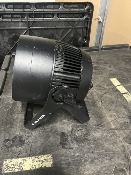 Elation SIXPAR Z19 IP