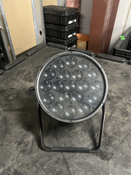 Elation SIXPAR Z19 IP