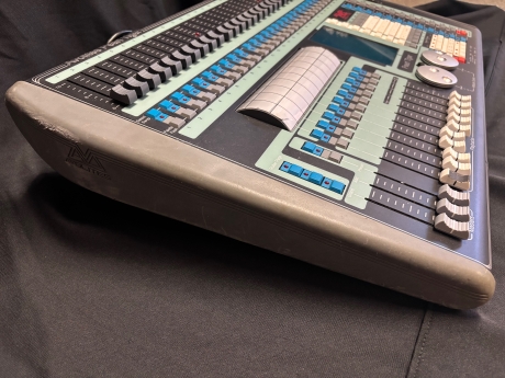 Avolites Pearl Tiger