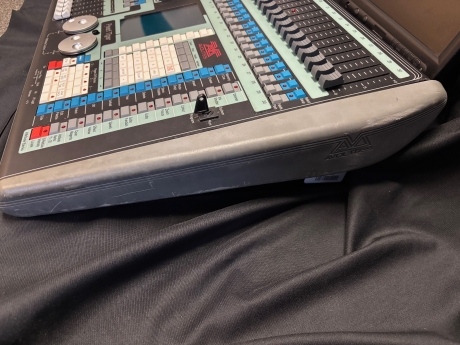Avolites Pearl Tiger