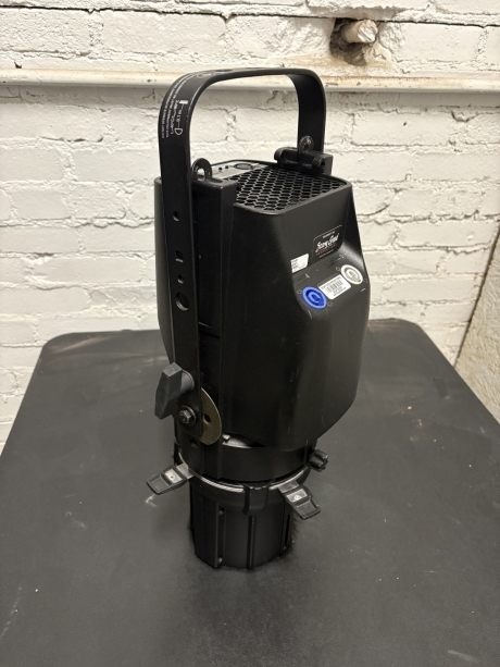 ETC ColorSource Spot, Deep Blue