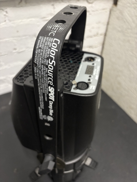 ETC ColorSource Spot, Deep Blue