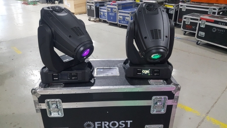 ROBE ROBIN DL4X Spot