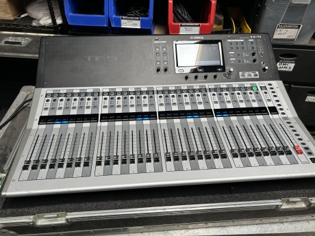Yamaha TF5 Digital Mixing Console