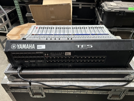 Yamaha TF5 Digital Mixing Console