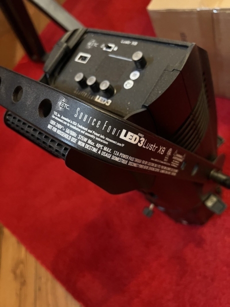 ETC Source Four LED Series 3 Lustr X8