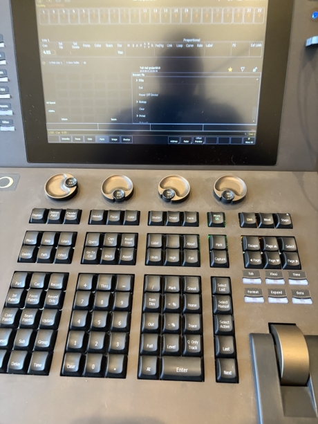 ETC Gio 2000 w/ ColorSource 20 AV Package