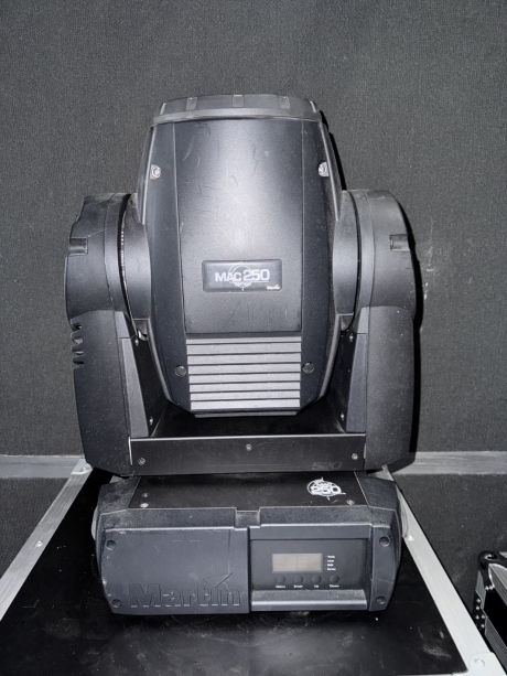 Martin MAC 250 Wash