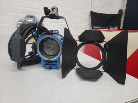 Arri 300W Plus Fresnel