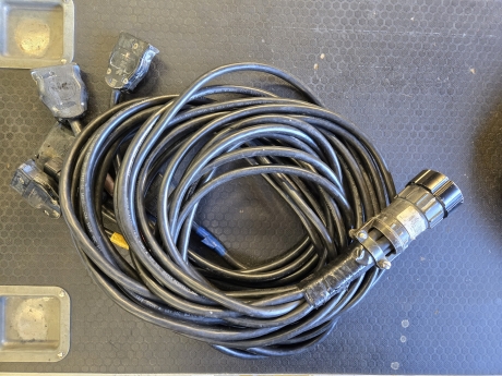 Stagepin Break-Out 11'