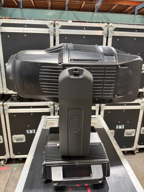 Elation Proteus Hybrid