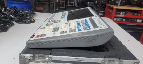 Avolites Tiger Touch II Console