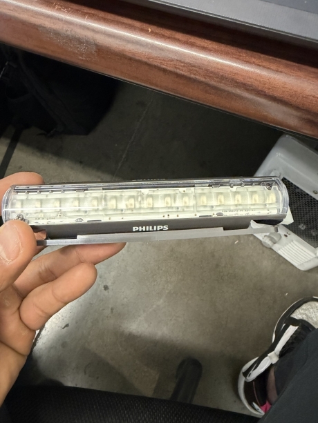 Philips iColor Cove QLX 6" (Pkg of 2)