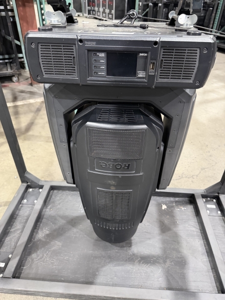 ROBE ROBIN BMFL WashBeam