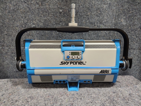 ARRI SkyPanel S60-C