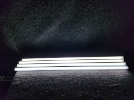 Quasar Science Crossfade 4' Linear LED (Pkg of 4)