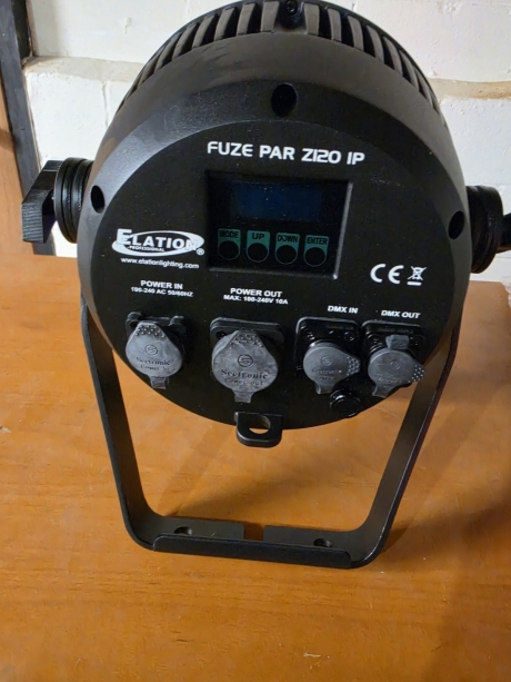 Elation FUZE PAR Z120 IP