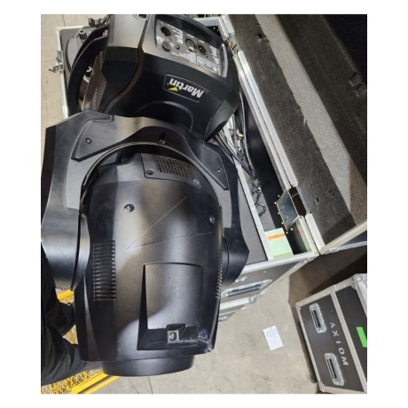 Martin Axiom Hybrid (pk 2 with Road Case)