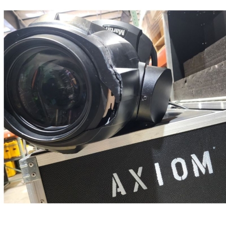 Martin Axiom Hybrid (pk 2 with Road Case)