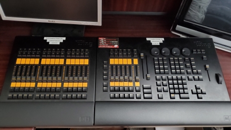 MA Lighting grandMA2 onPC Command & Fader Wing Package