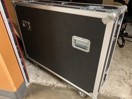 ETC EOS Ti Console, 16,000 Output