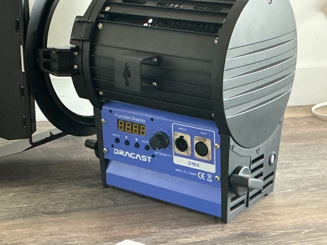 Dracast Fresnel Studio LED100 Daylight