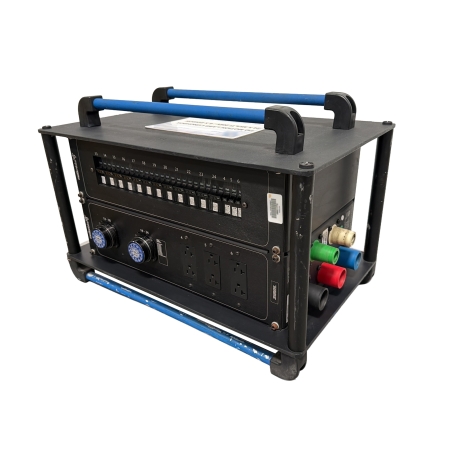 Motion Labs 208V Stackable Distro - Multi, Edison