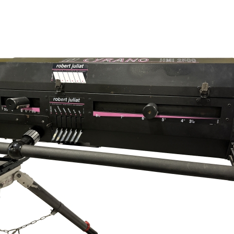 Robert Juliat Cyrano 2500W HMI Followspot
