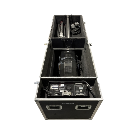 Robert Juliat Cyrano 2500W HMI Followspot