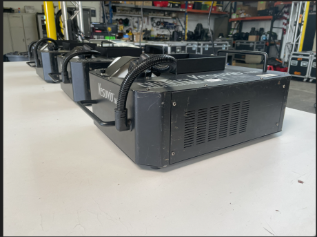 Chauvet Professional Vesuvio RGBA