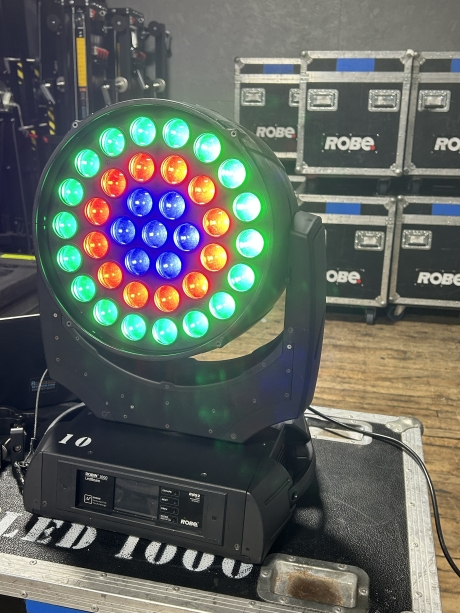 ROBE ROBIN 1000 LEDBeam (Pkg of 8)