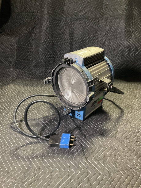 ARRI 5000W Tungsten Fresnel (Pkg of 4)