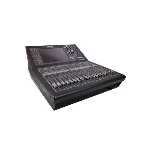 Yamaha QL1 32 Channel Digital Mixing Console