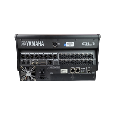 Yamaha QL1 32 Channel Digital Mixing Console
