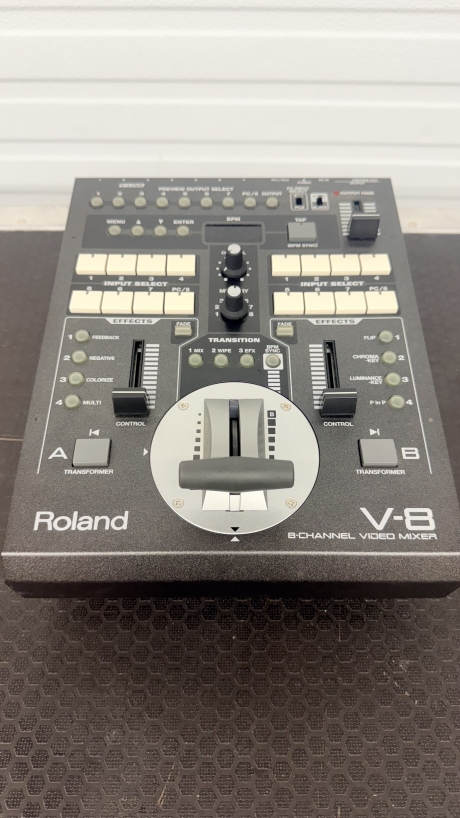 Roland V-8 8-Channel Video Mixer